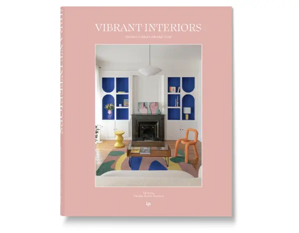 Publikacja projektu Wibrujące kolory w Loft Publications